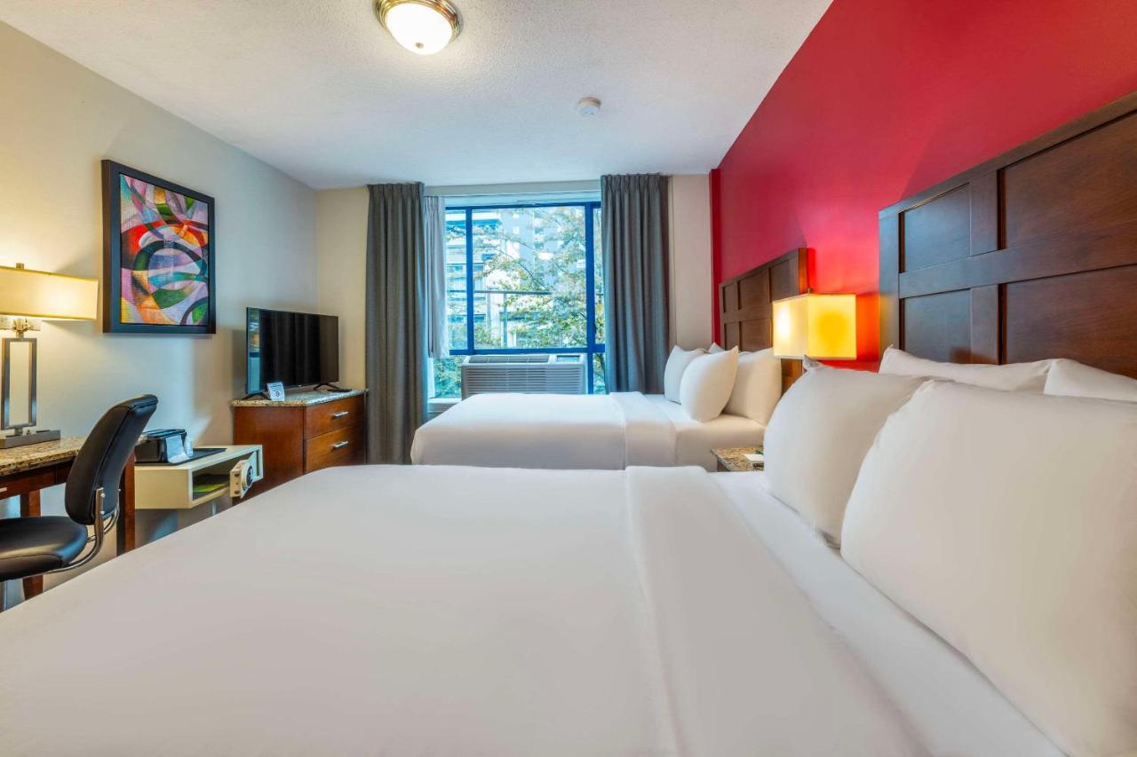 Quality Inn & Suites (Adults Only) Vancouver Eksteriør billede